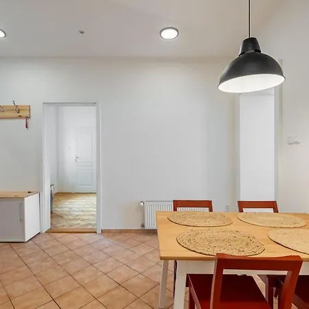 Apartman Urban Oasis Near Park And Center Pozsony